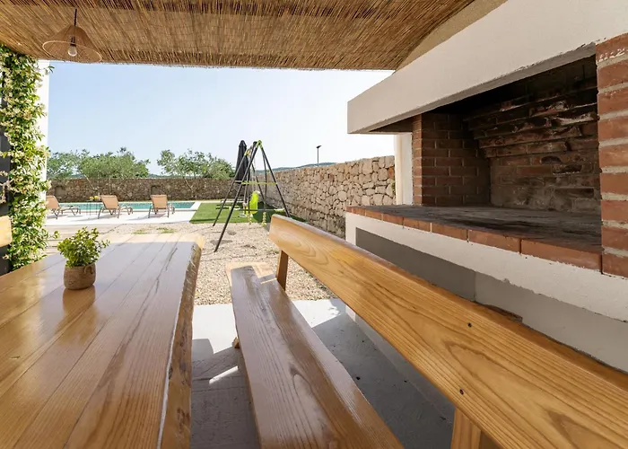 Casa de Férias Vujusa By Interhome