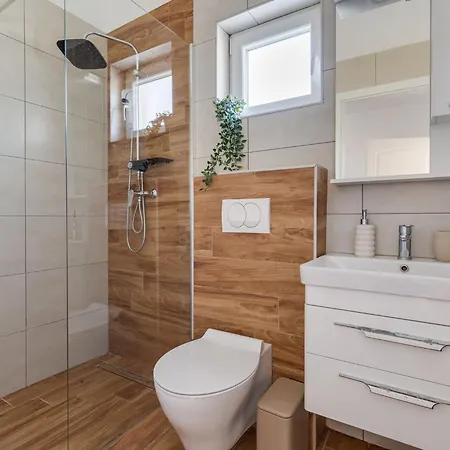 Dom wakacyjny Vujusa By Interhome Stankovci (Zadar)