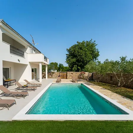 Vujusa By Interhome * Stankovci (Zadar)