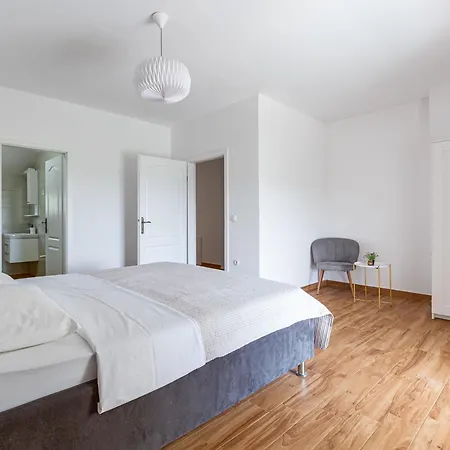 Dom wakacyjny Vujusa By Interhome Stankovci (Zadar)