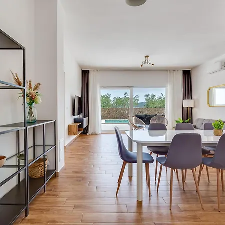 Dom wakacyjny Vujusa By Interhome Stankovci (Zadar)